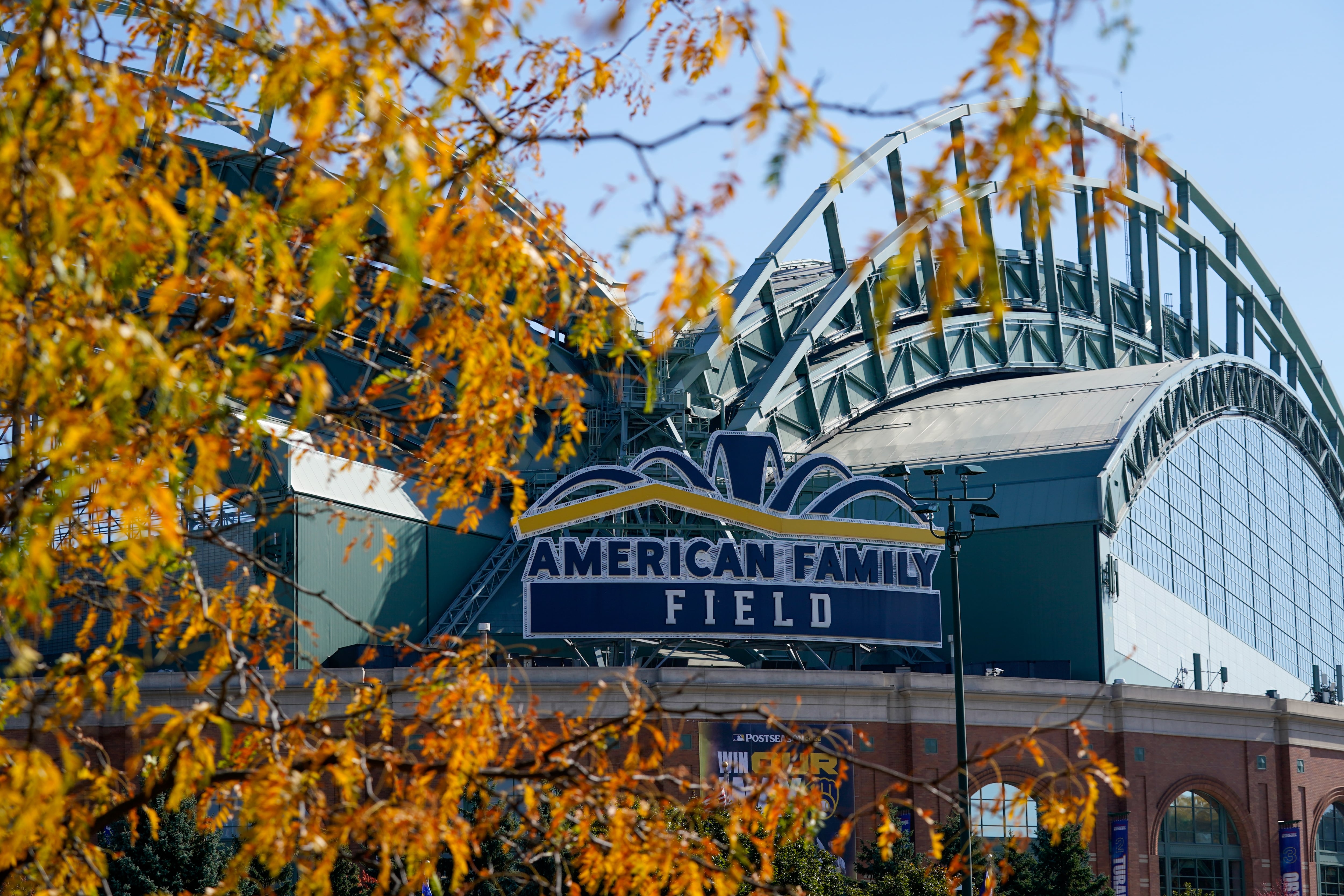Brewers To Host World Series Watch Parties At American Family Field