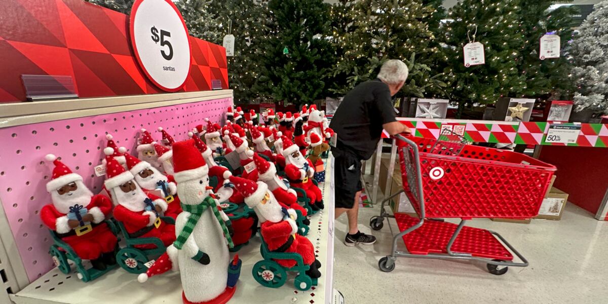Target kicks off holiday shopping season earlier than ever Target kicks off holiday shopping season earlier than ever