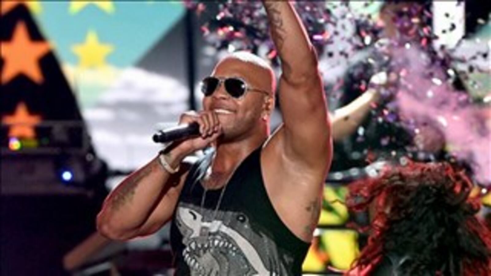 Hip-hop artist, rapper Flo Rida to perform free concert at Lambeau Field