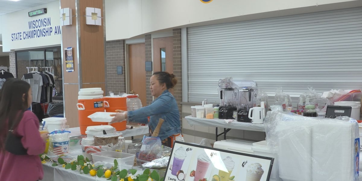 Wausau West High School acoge el segundo Festival de la Cultura Hmong