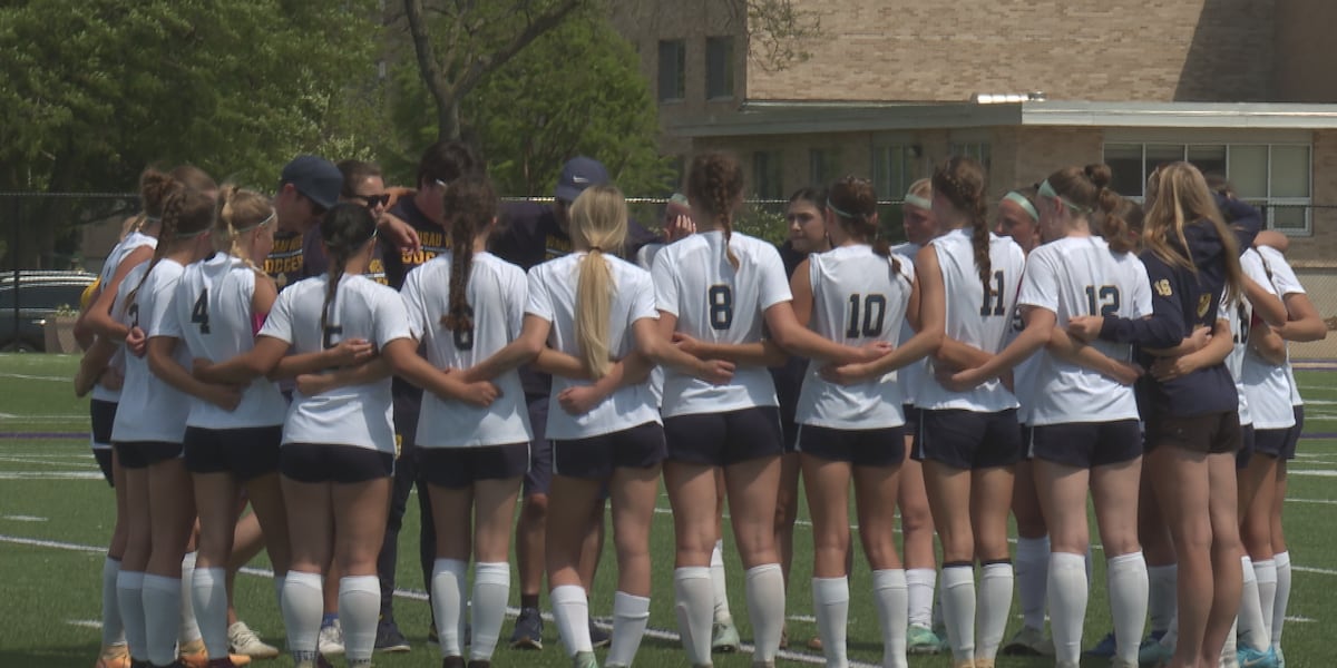 Wausau West’s magical soccer season ends in sectional finals