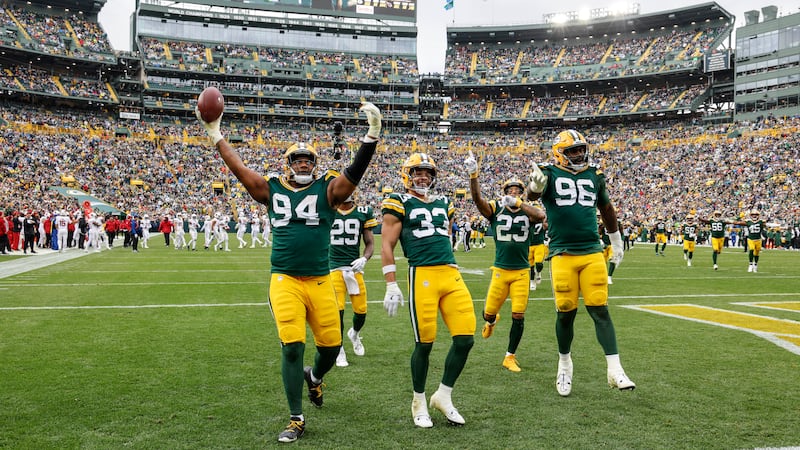 Packers' defense click on all cylinders in win vs. Cardinals