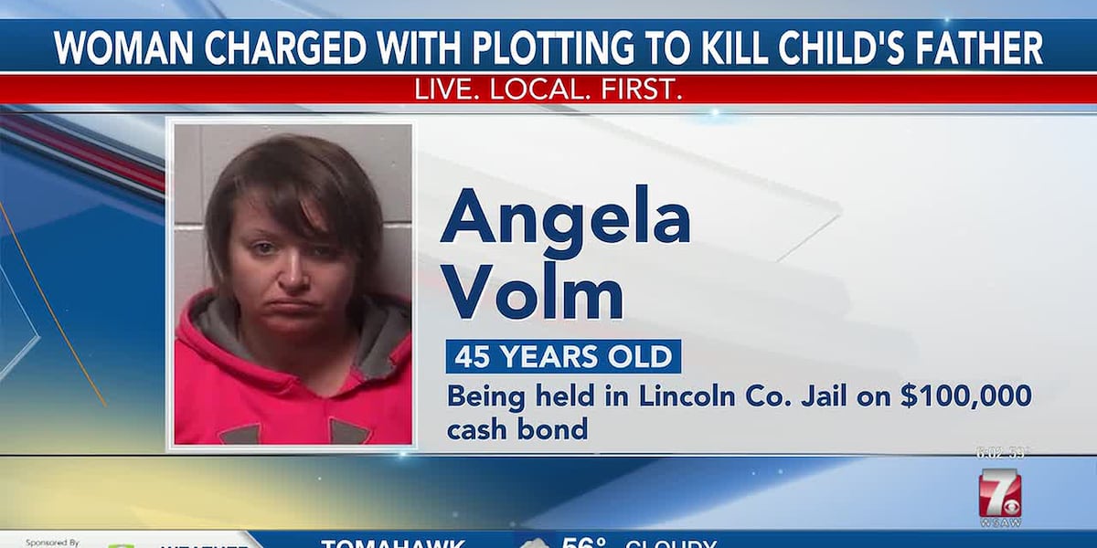 Marathon woman charged with murder plot